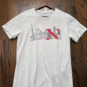 NEU Northeastern University Graphic T-Shirt M